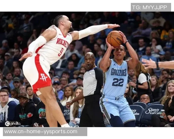 12月16日精彩对决灰熊与火箭的激烈比赛国语录像回放分享